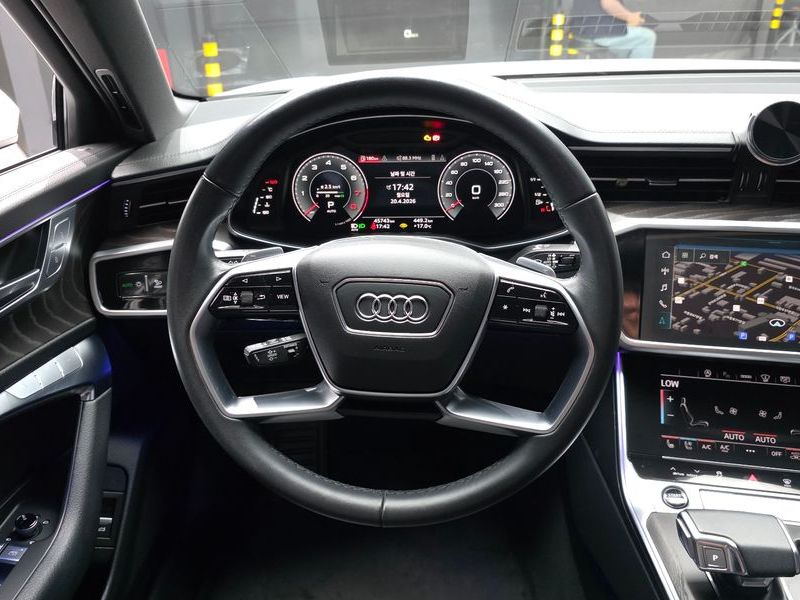 2023 Audi A6 45 TFSI Premium photo 13