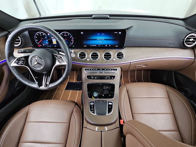 2023 Mercedes-Benz E-Class E250 Exclusive photo 7