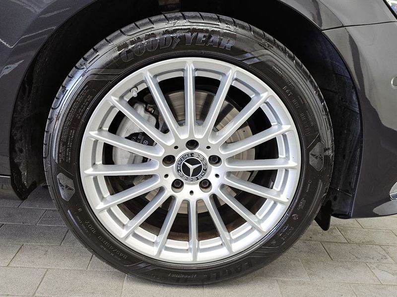 2023 Mercedes-Benz E-Class E250 Exclusive photo 21