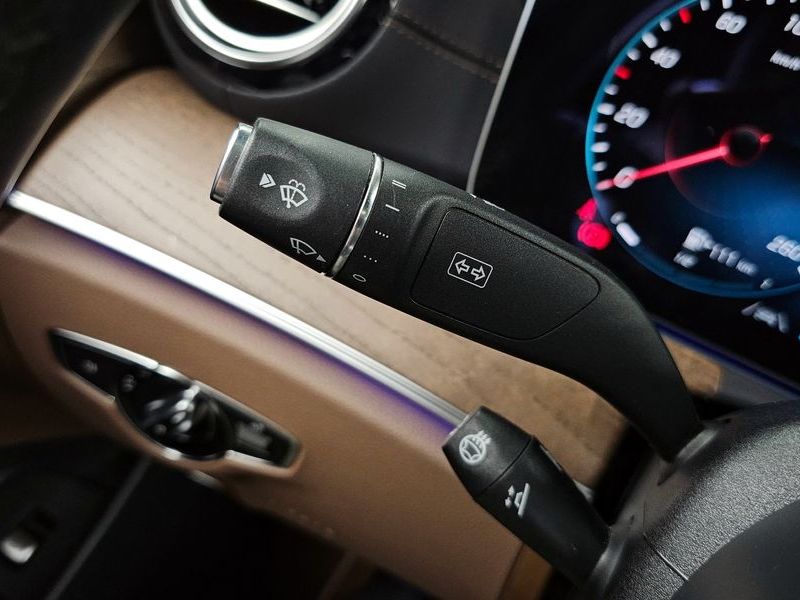 2023 Mercedes-Benz E-Class E250 Exclusive photo 28