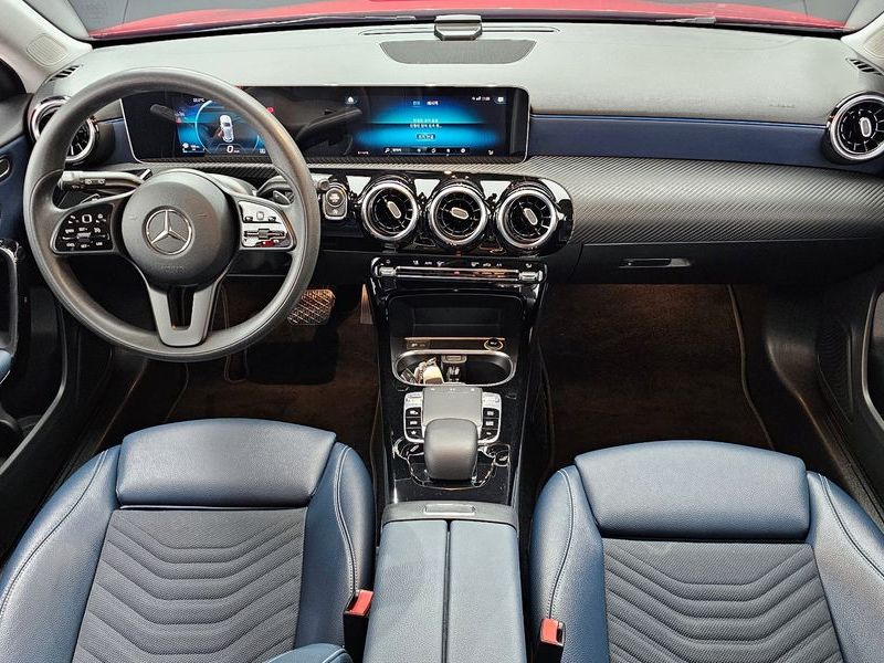 2019 Mercedes-Benz A-Class A220 Hatchback photo 7