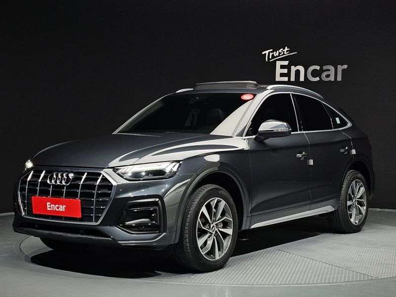 2022 Audi Q5 40 TDI Quattro Sportback photo 1
