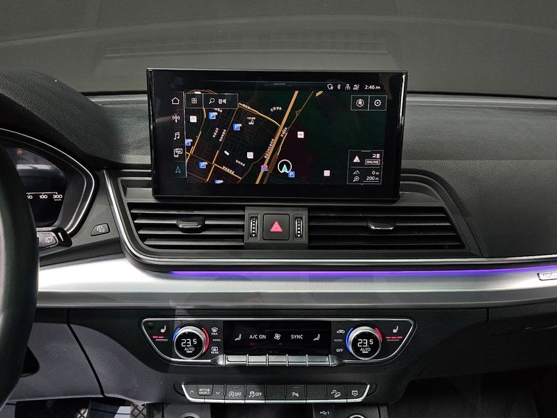 2022 Audi Q5 40 TDI Quattro Sportback photo 11