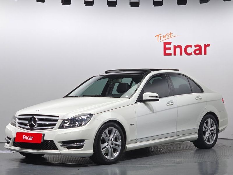 2012 Mercedes-Benz C-Class C200 CGI AVANTGARDE photo 1
