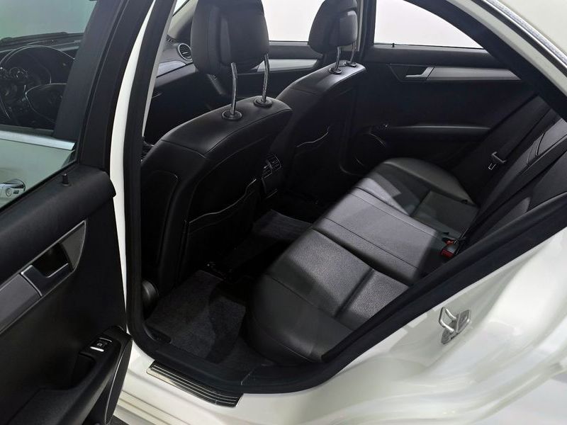 2012 Mercedes-Benz C-Class C200 CGI AVANTGARDE photo 11