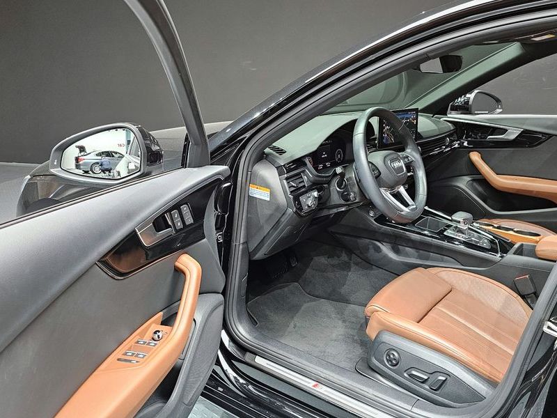 2021 Audi A4 40 TFSI Premium photo 11