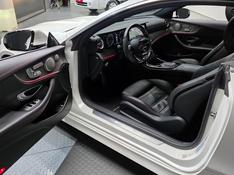 2021 Mercedes-Benz E-Class E53 AMG 4MATIC+ Coupe photo 10
