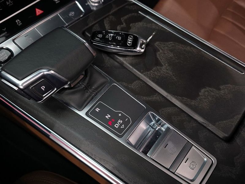 2021 Audi A6 45 TFSI Premium photo 9