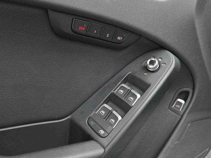 2013 Audi A4 2.0 TDI dynamic B8 photo 18