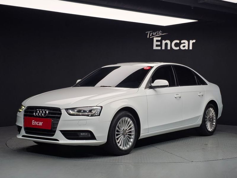 2013 Audi A4 2.0 TDI B8 photo 1
