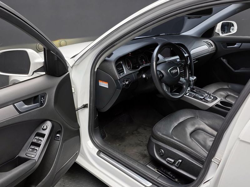 2013 Audi A4 2.0 TDI B8 photo 11