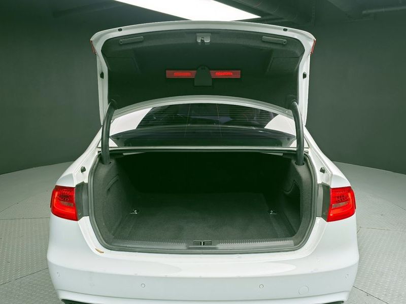 2013 Audi A4 2.0 TDI B8 photo 20