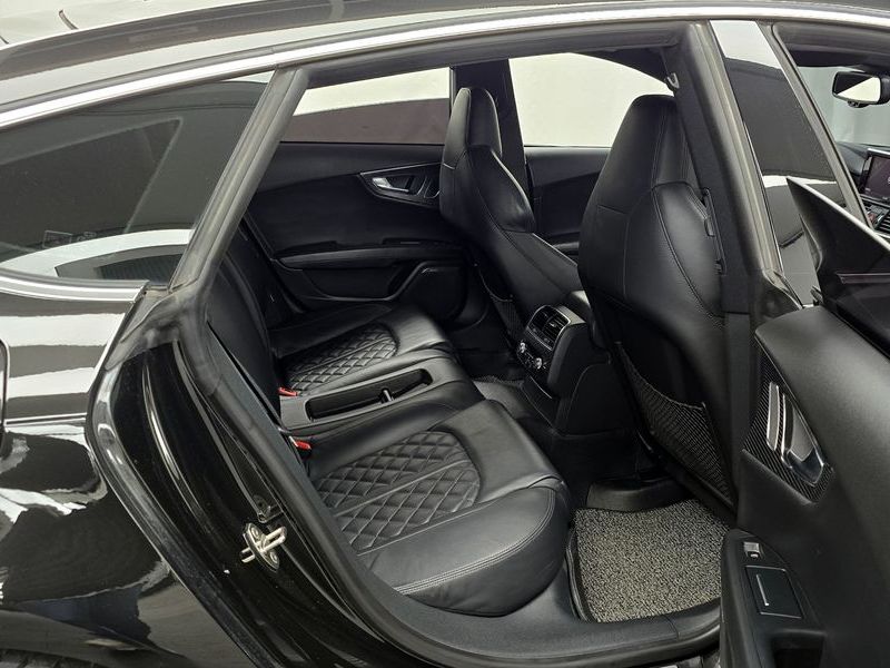 2016 Audi A7 55 TDI Quattro Sport 4G photo 12