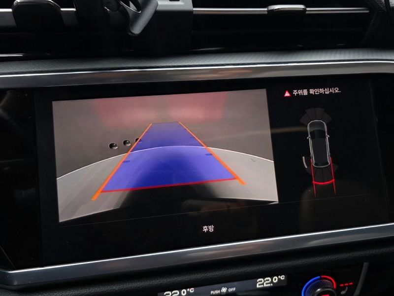 2023 Audi Q3 35 TDI Premium photo 15