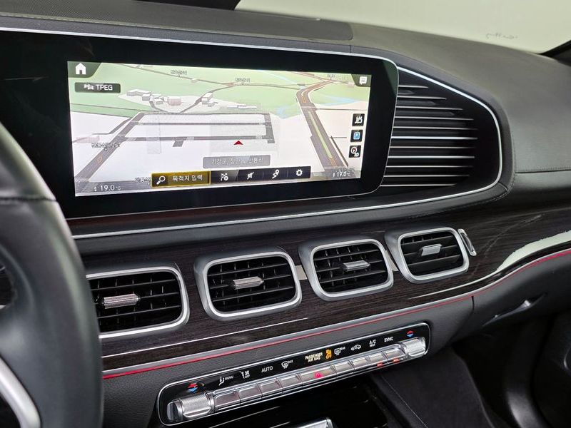 2022 Mercedes-Benz E-Class GLE400d 4MATIC Coupe photo 14