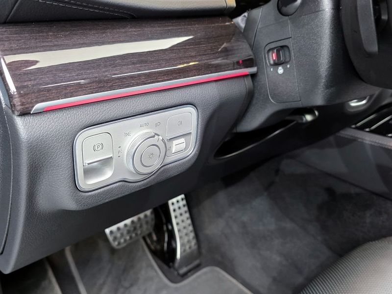 2022 Mercedes-Benz E-Class GLE400d 4MATIC Coupe photo 18