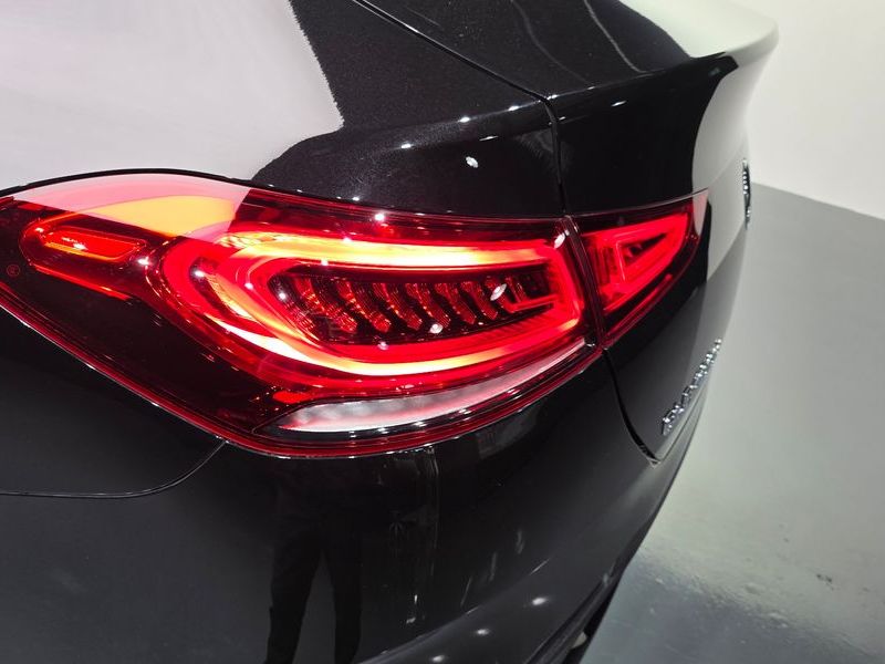 2022 Mercedes-Benz E-Class GLE400d 4MATIC Coupe photo 23