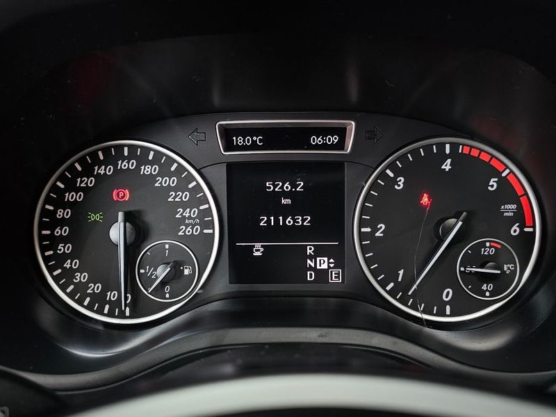 2013 Mercedes-Benz B-클래스 W246 B200 CDI Blue efficiency Sport pack photo 8