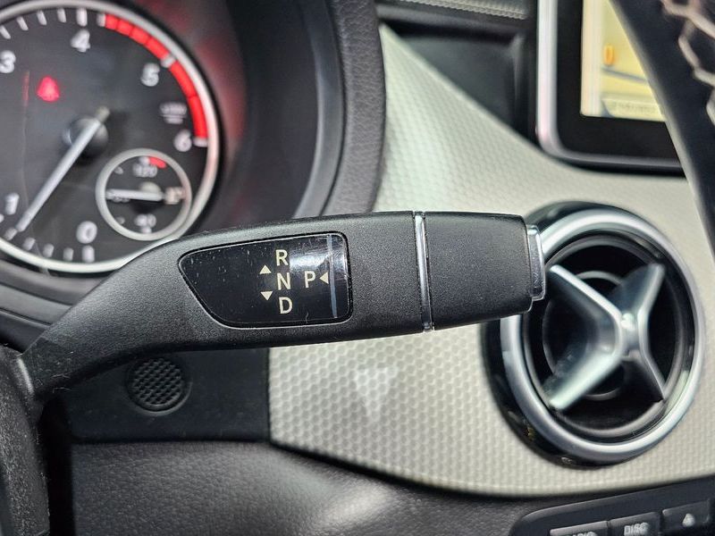 2013 Mercedes-Benz B-클래스 W246 B200 CDI Blue efficiency Sport pack photo 9