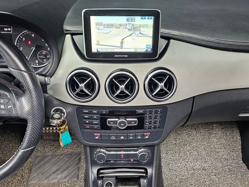 2013 Mercedes-Benz B-클래스 W246 B200 CDI Blue efficiency Sport pack photo 15