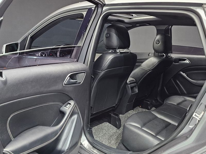 2013 Mercedes-Benz B-클래스 W246 B200 CDI Blue efficiency Sport pack photo 18