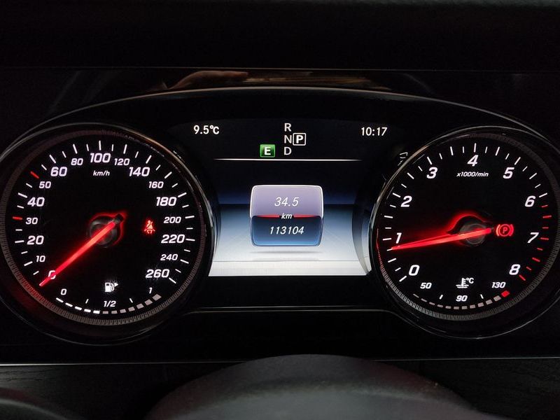 2017 Mercedes-Benz E-Class E200 Avantgarde photo 8