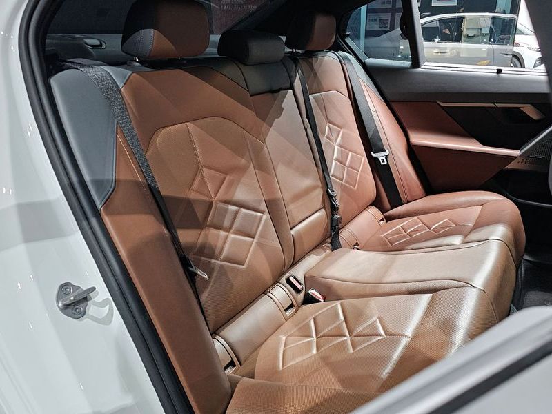 2024 BMW 5 Series 530i xDrive M Sport photo 12