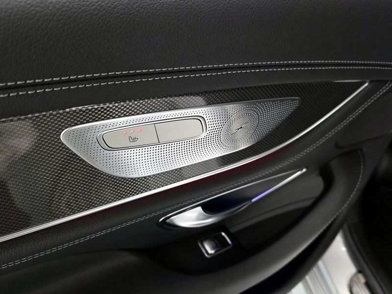 2019 Mercedes-Benz S-Class CLS300d AMG Line photo 17