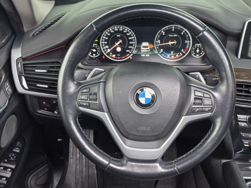 2016 BMW X6 xDrive 40d photo 13