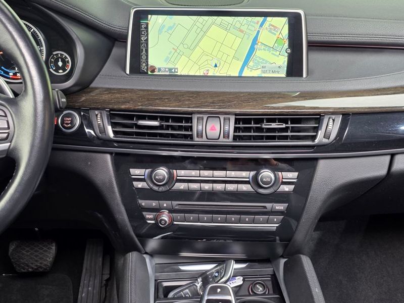 2016 BMW X6 xDrive 40d photo 14