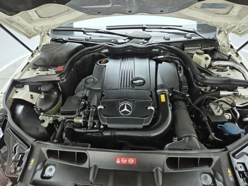 2012 Mercedes-Benz C-Class C200 CGI AVANTGARDE photo 7