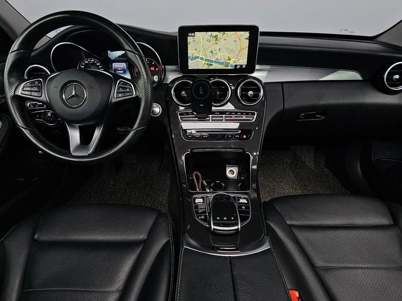 2016 Mercedes-Benz C-Class C220 d Avantgarde photo 7