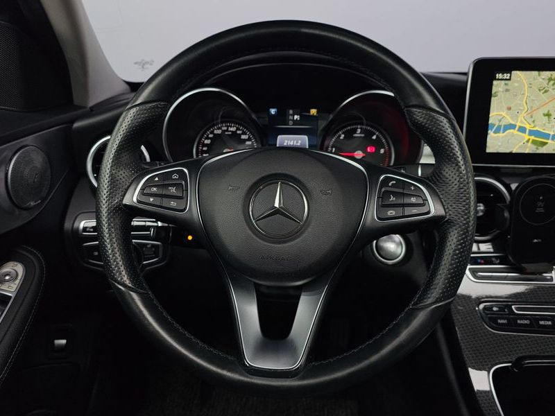 2016 Mercedes-Benz C-Class C220 d Avantgarde photo 13