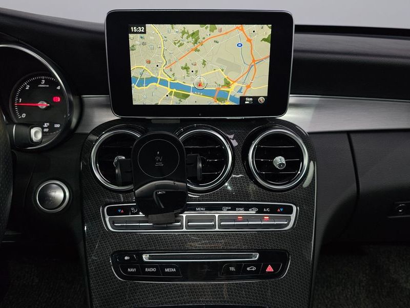 2016 Mercedes-Benz C-Class C220 d Avantgarde photo 14