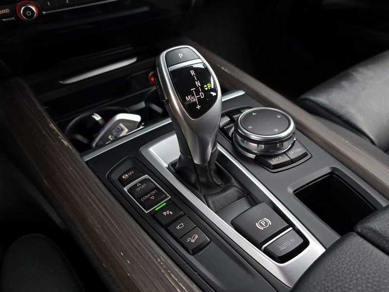 2016 BMW X5 xDrive 40d photo 9