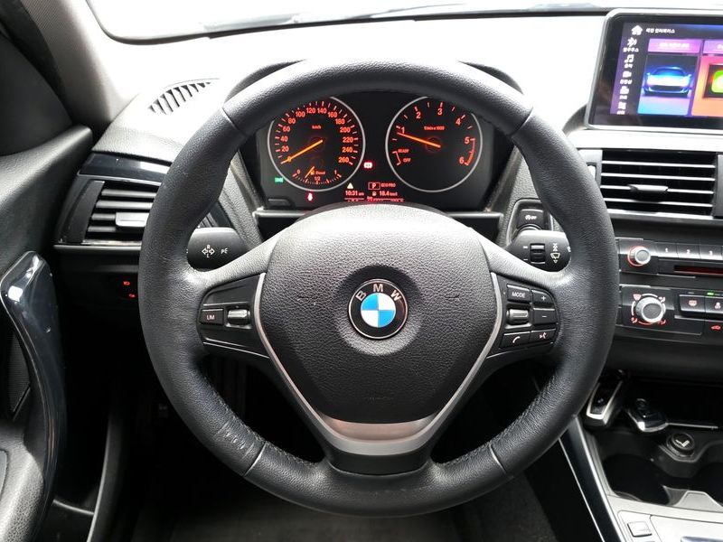 2014 BMW 1시리즈 118d Urban 5Dr photo 13