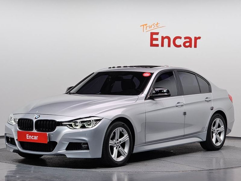 2012 BMW 3 Series 320d photo 1