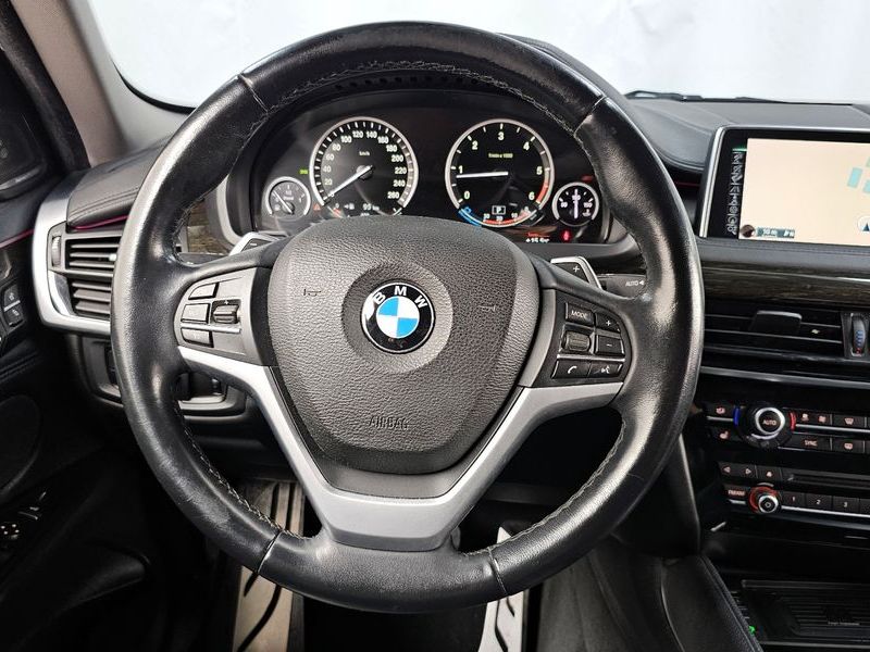 2015 BMW X6 xDrive 30d photo 13