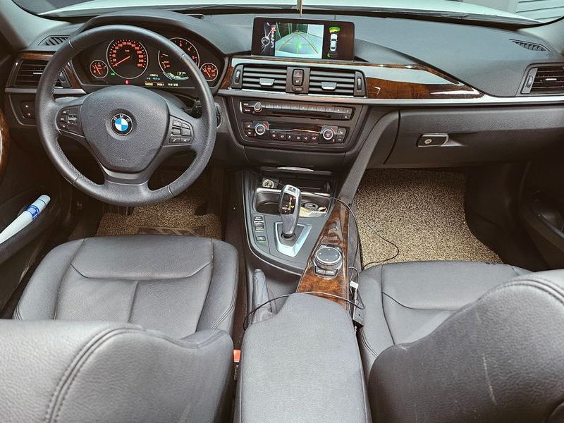 2015 BMW 3 Series 320d photo 7