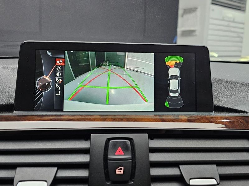 2015 BMW 3 Series 320d photo 15