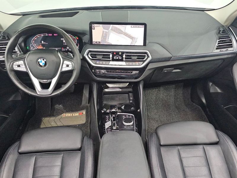 2024 BMW X4 xDrive20i xLine photo 7