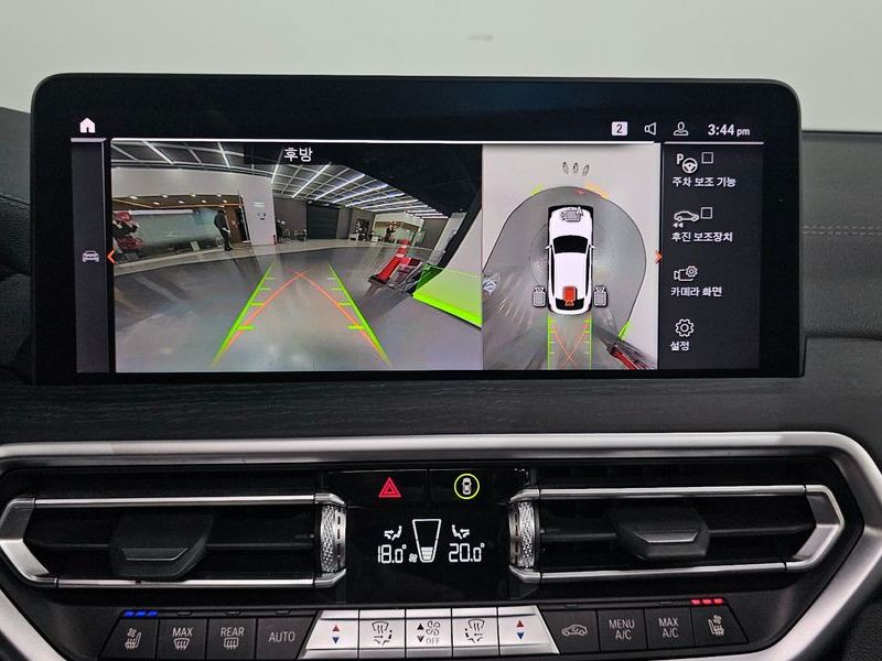 2024 BMW X4 xDrive20i xLine photo 16