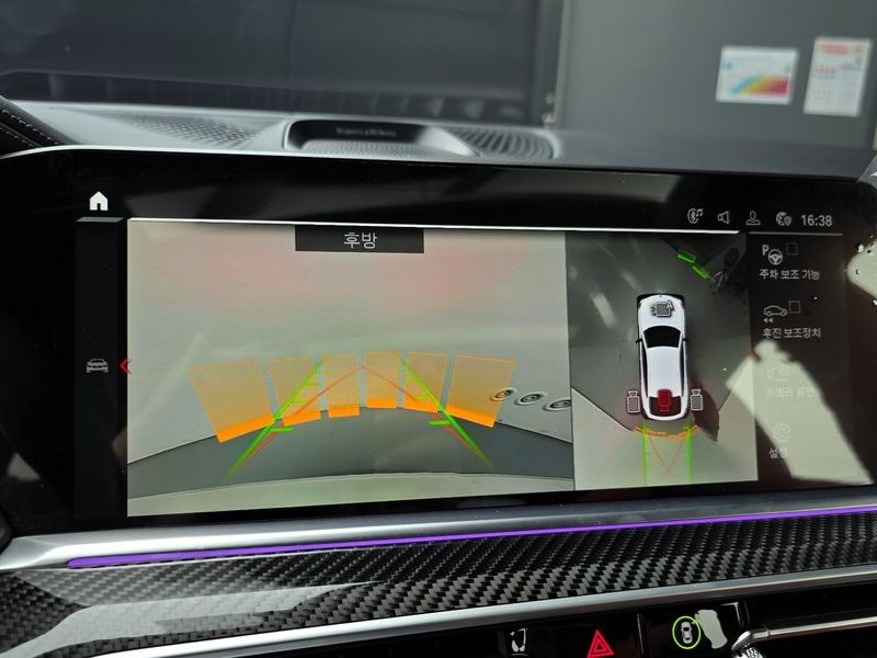 2023 BMW X6 4.4 Competition photo 17