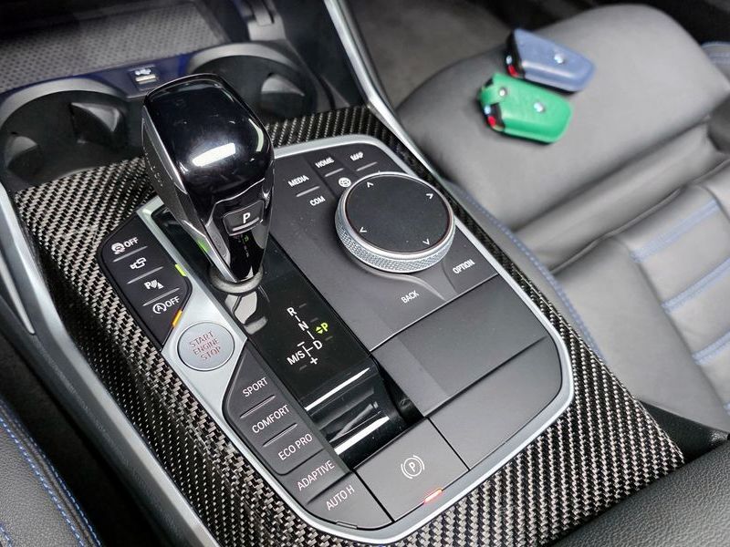 2022 BMW 3 Series M340i Performance photo 9