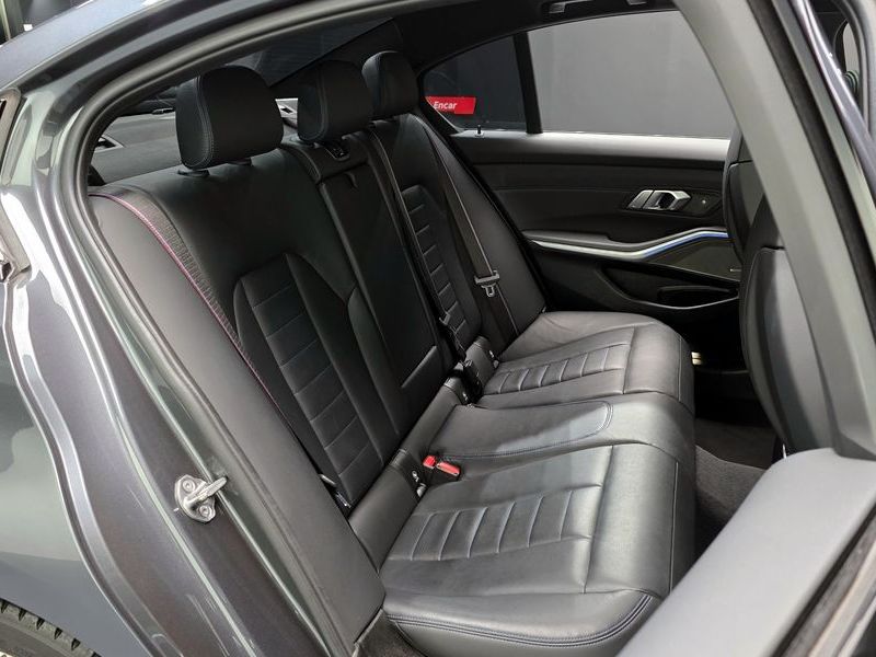 2022 BMW 3 Series M340i Performance photo 11
