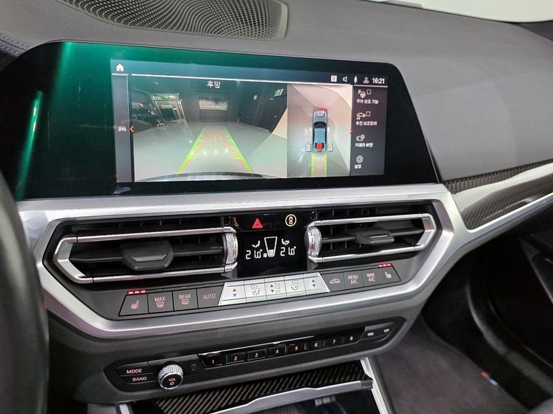2022 BMW 3 Series M340i Performance photo 17