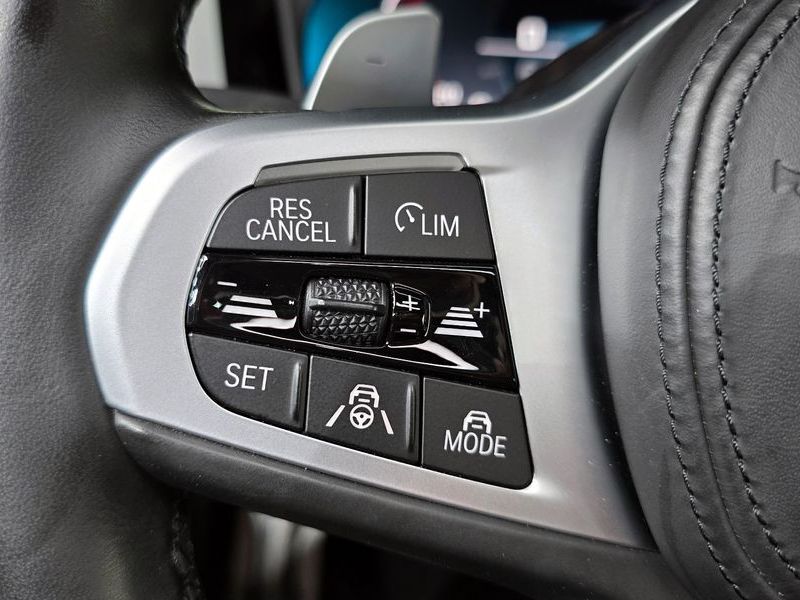 2022 BMW 3 Series M340i Performance photo 19