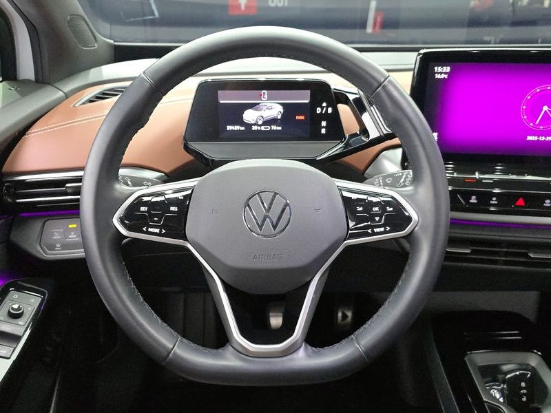2022 Volkswagen ID.4 Pro photo 13