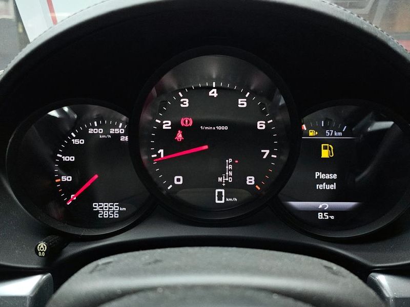 2018 Porsche 718 2.0 photo 8