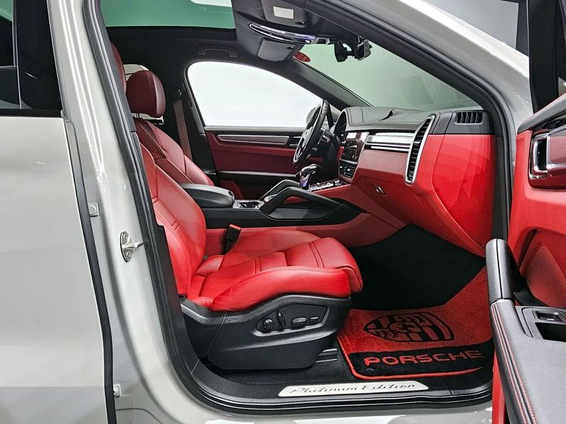 2022 Porsche Cayenne 3.0 COUPE PLATINUM EDITION photo 10